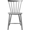 J46 Stuhl, Grau -Einrichtungsgeschäft fdb mbler j46 chair grey pantone cool s 5502 b gloss 10 0