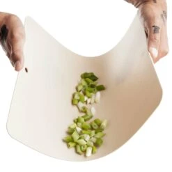 Schneidebrett Flexibel 2-er Set, Beige / Grau -Einrichtungsgeschäft mareld mareld 2 pack flexible cutting board bioplastic beige 5