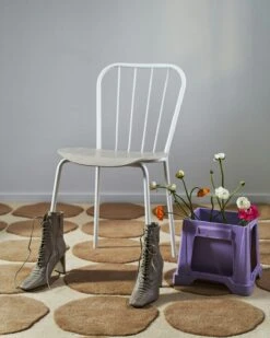 Maze Same Esszimmerstuhl, Weiß/Weiß-Eiche -Einrichtungsgeschäft maze same dining chair 5