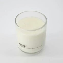 Meraki Wild Meadow Duftkerze -Einrichtungsgeschäft meraki wild meadow duftkerze 3